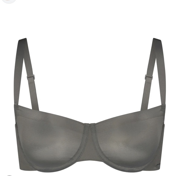 SKIMS NO SHOW unlined molded balconette bra 34DD NWT (SK0003) - Picture 3 of 5